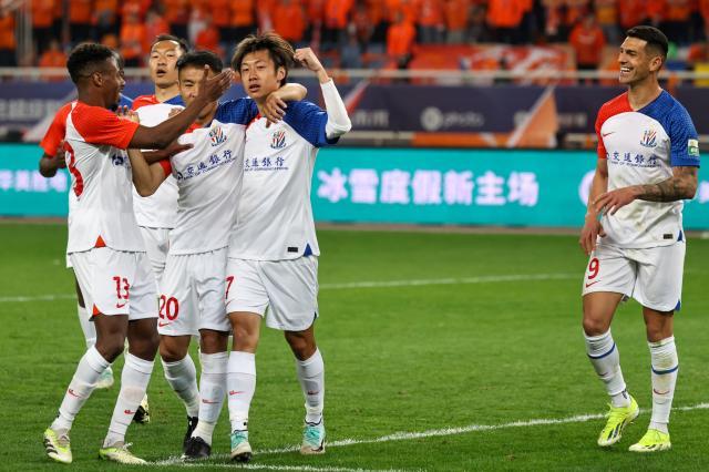 开云体育官网-斯卢茨基的预言值得期待 五外援申花“为国练士”