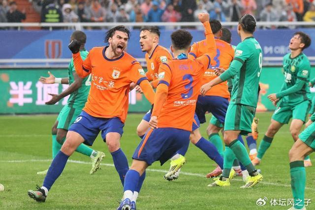 开云体育下载-泰山队最该换的外援不是瓦科，他才最应该离开，代价也更小，可行性极|马德鲁加|山东泰山|北京国安|韩鹏|后腰_新浪体育_新浪新闻